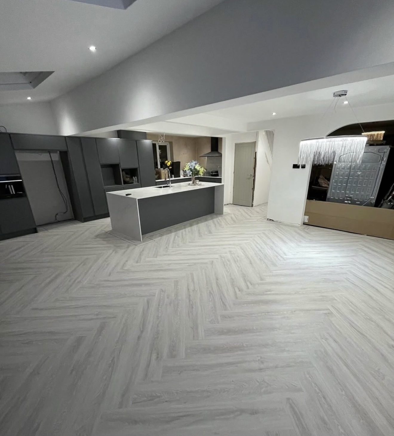 The full open-plan kitchen diner